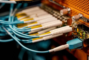 Avec Nexloop, Stelogy élargit les solutions de raccordement fibre proposées à ses revendeurs-partenaires