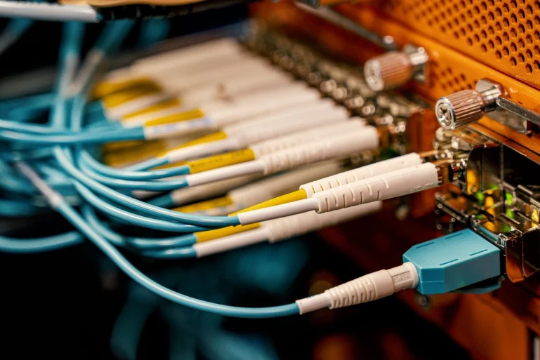 Avec Nexloop, Stelogy élargit les solutions de raccordement fibre proposées à ses revendeurs-partenaires