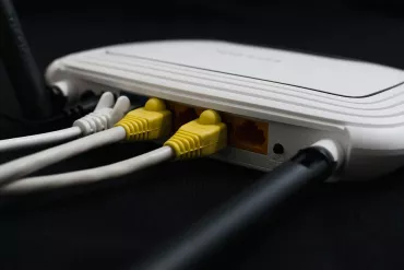 Comprendre l'ADSL : fonctionnement et avantages